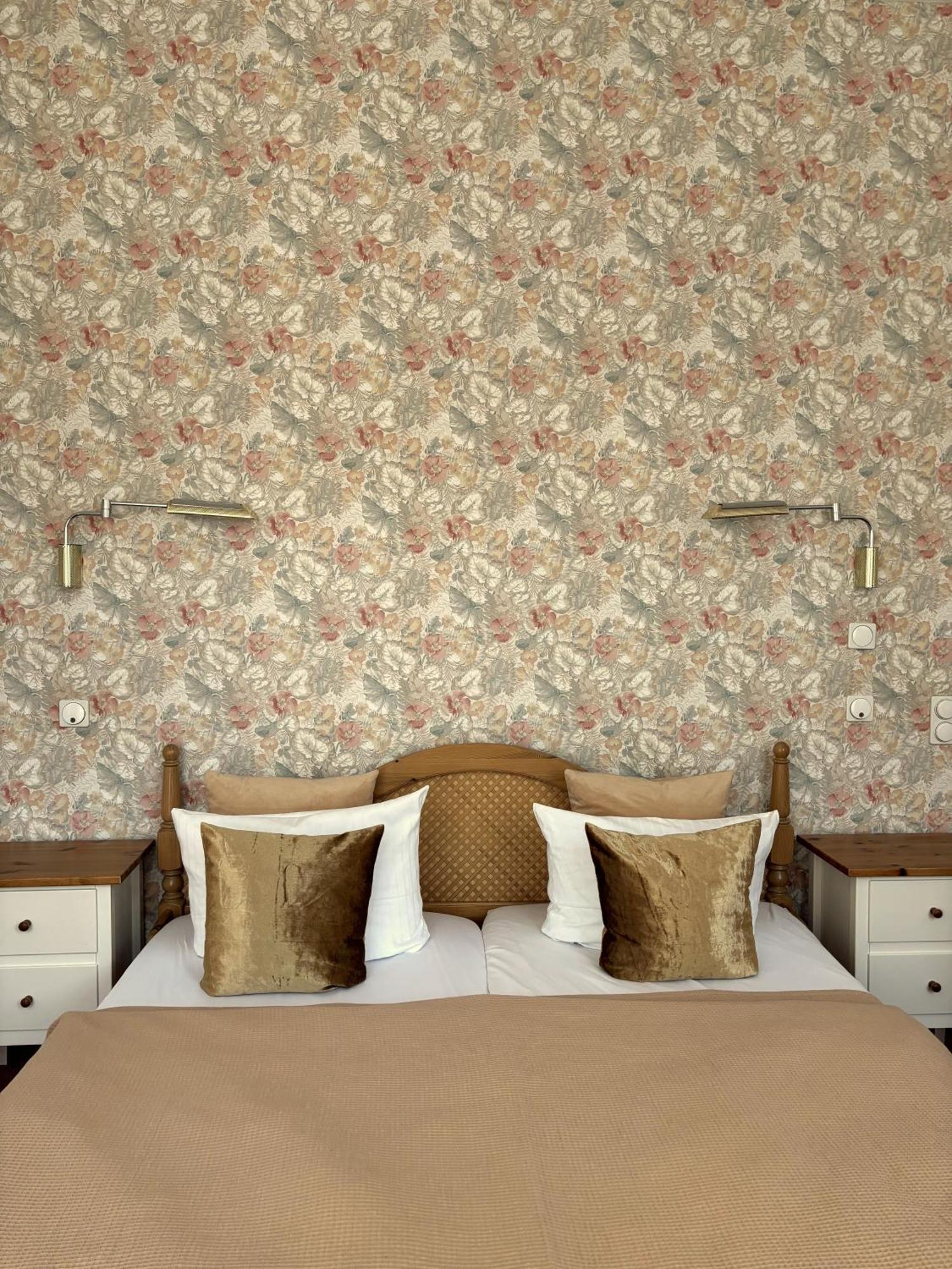 Hotel Villa Hentzel ไวมาร์ ภายนอก รูปภาพ
